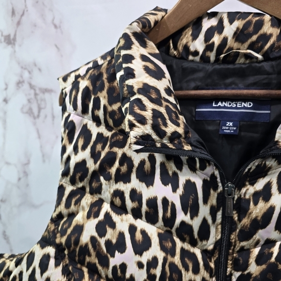 Lands End Vest Womens 2X Leopard Down Puffer Insulated Quilted Goose Puffy - Picture 2 of 10